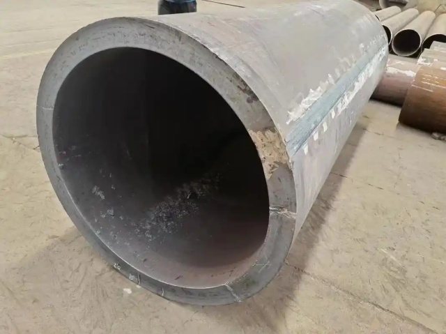 临河30CrMo大口径无缝钢管
